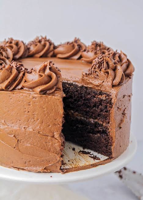 Chocolate Cake (Whole)