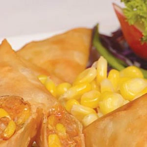 Cheese & Sweetcorn Samoosas (12pc)
